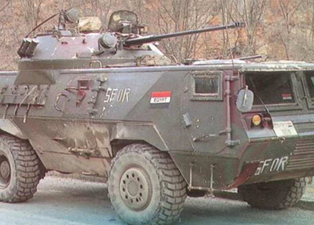 الزجاج المضاد للرصاص